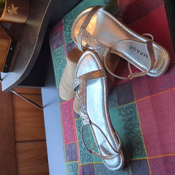 Rampage Patience Silver T Strap sandals 7.5 M Glitz Glam Summer - Picture 3 of 12